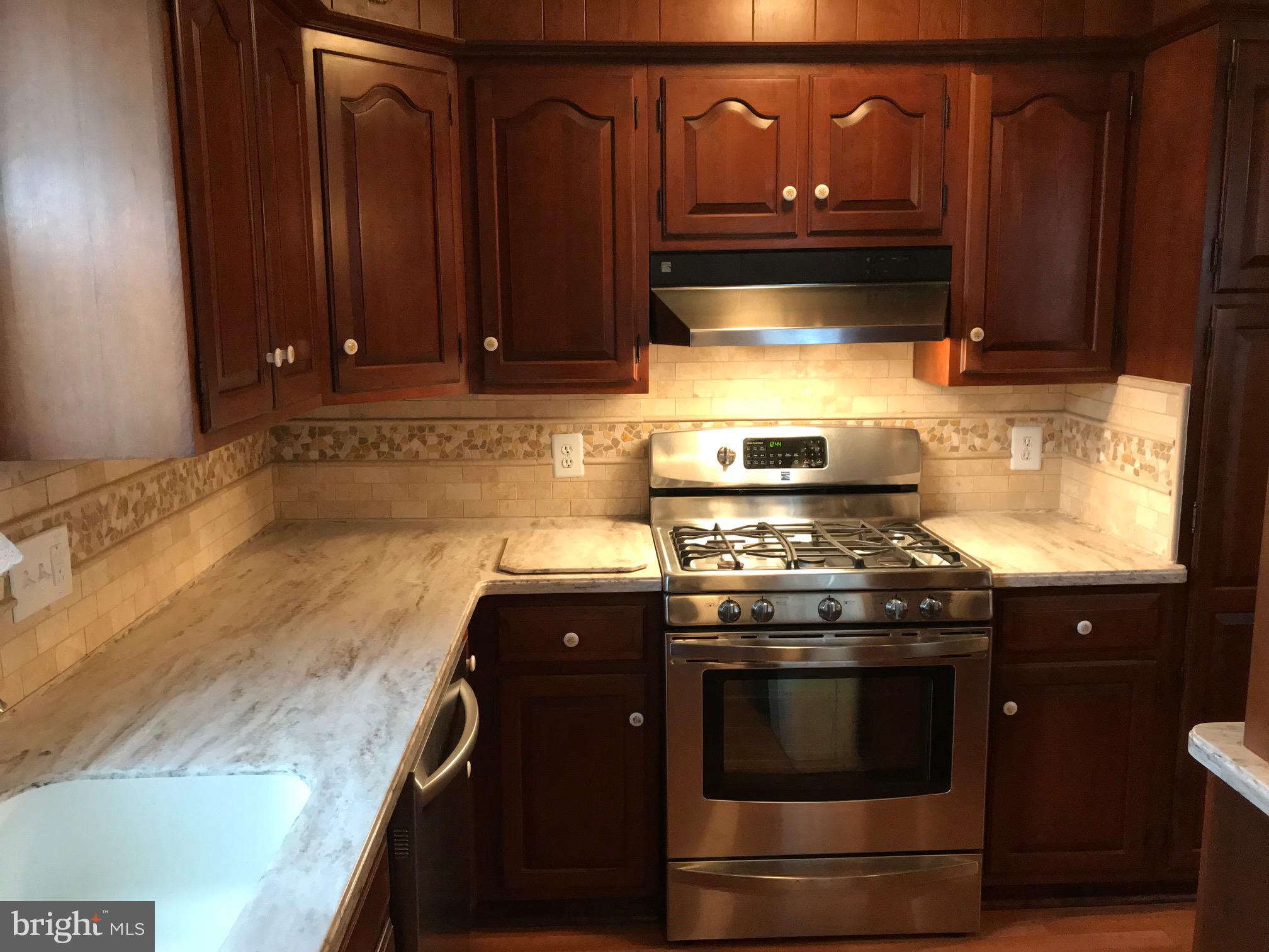 409 Harrington Road Havertown, PA 19083 - Photo 16 of 36 Kitchen