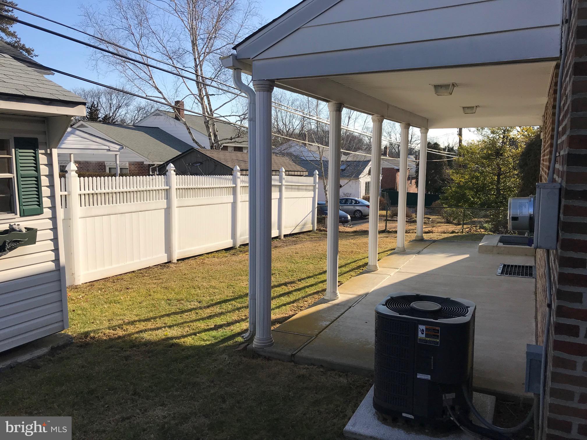 409 Harrington Road Havertown, PA 19083 - Photo 6 of 36 Covered Patio and Yard