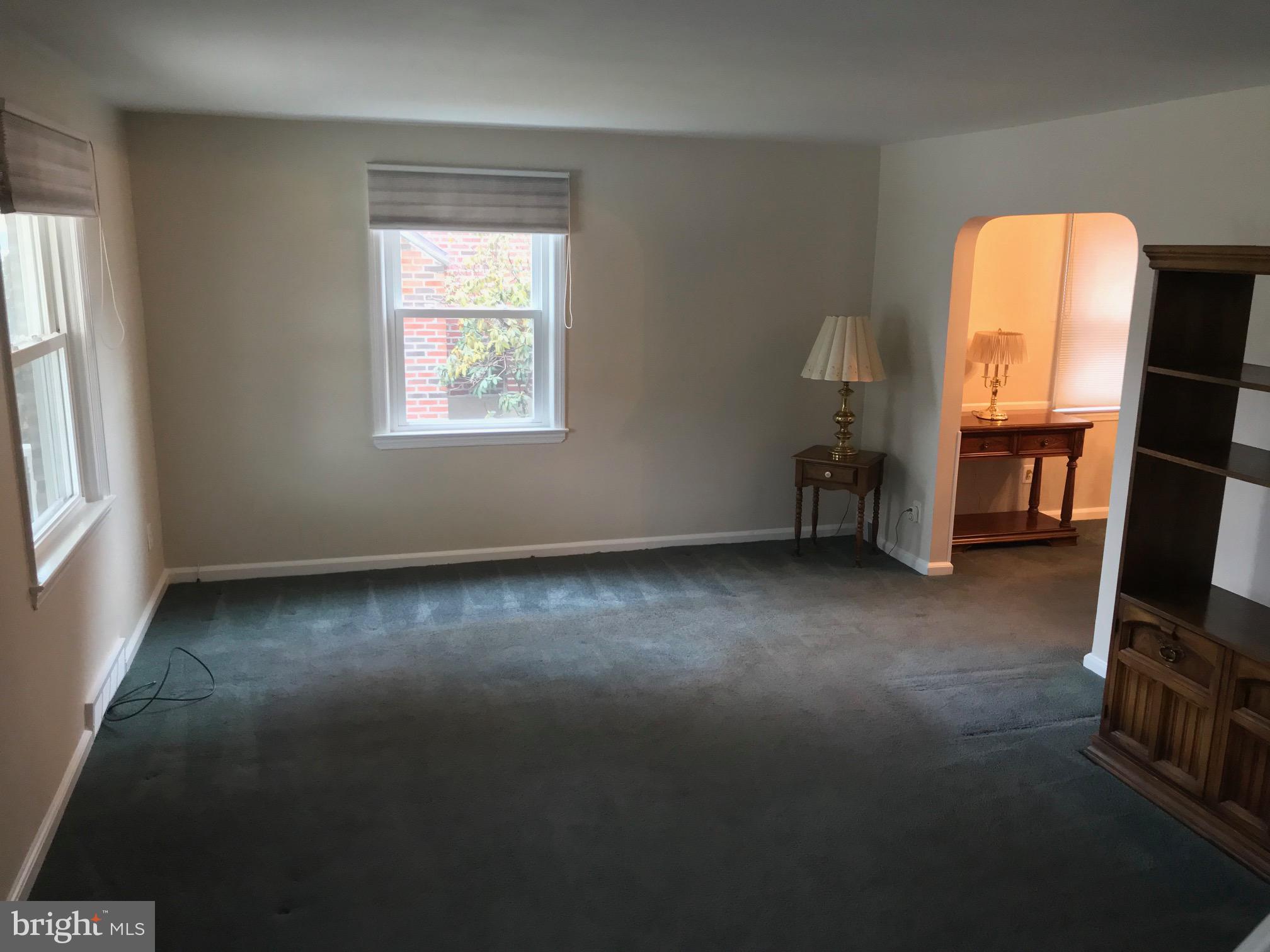 409 Harrington Road Havertown, PA 19083 - Photo 8 of 36 Living Room