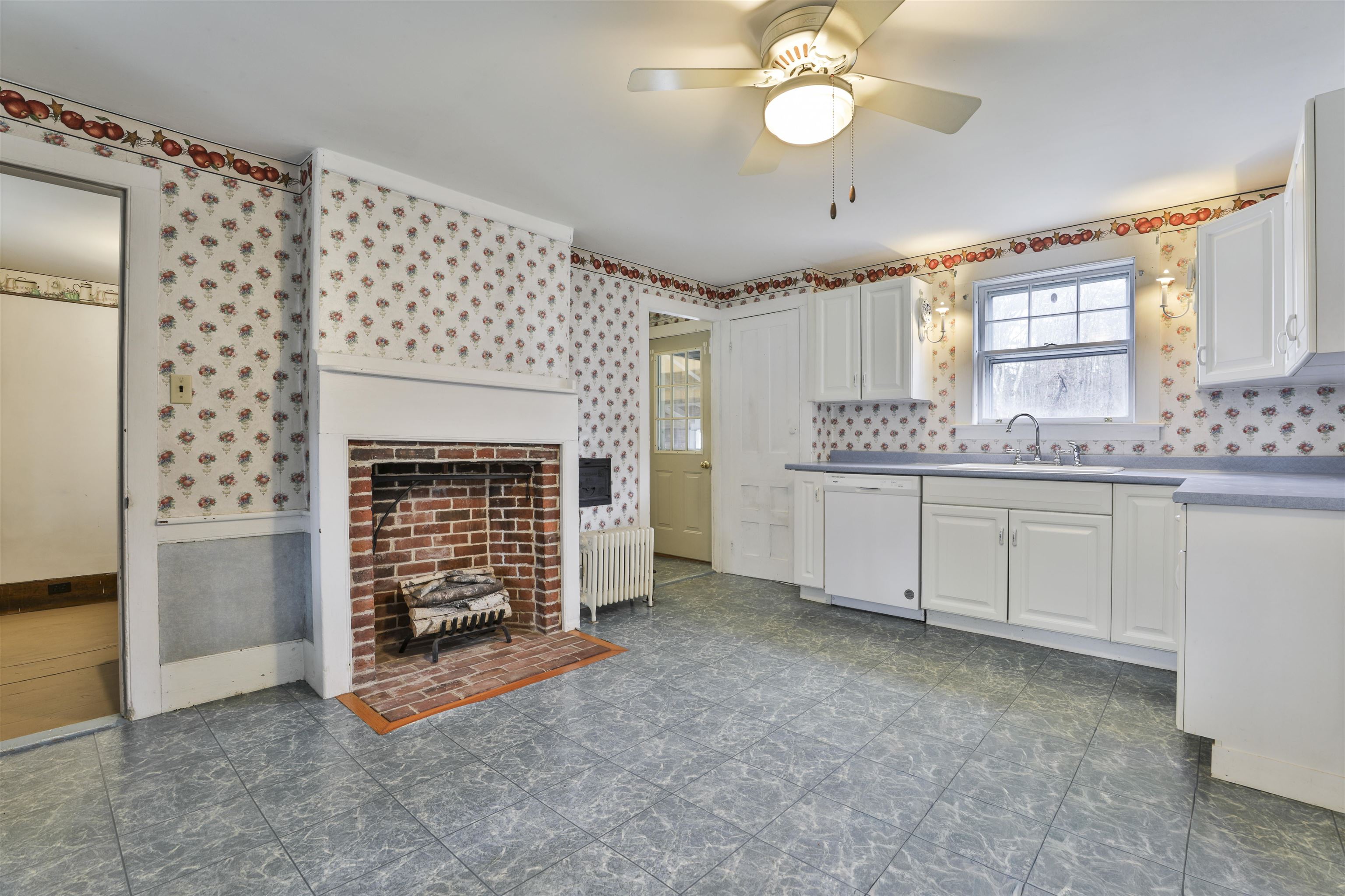 450 Weare Road New Boston, NH 03070 - Photo 23 of 42