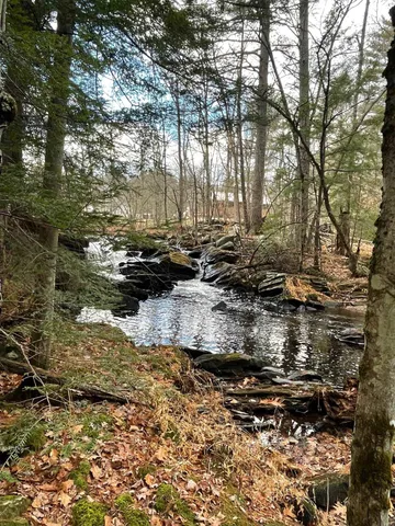 $459,900 | 450 Weare Road, New Boston, NH 03070