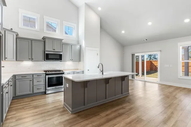 $389,000 | 501 Fenwick Drive, Woodruff, SC 29388