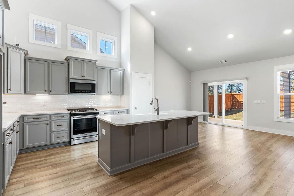 501 Fenwick Drive Woodruff, SC 29388 - Photo 14 of 50