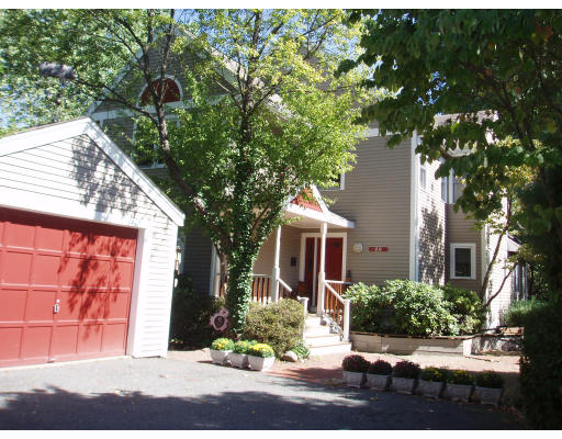 28 Rebecca Road Newton, MA 02465 - Photo 1 of 9