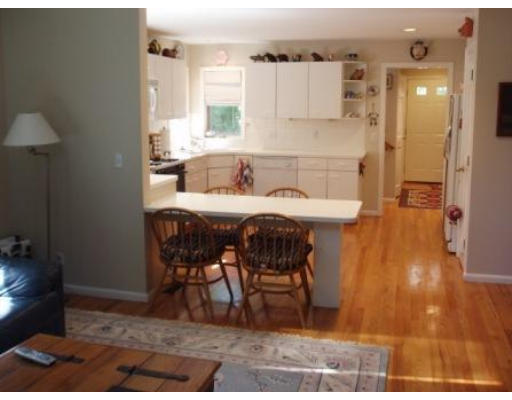 28 Rebecca Road Newton, MA 02465 - Photo 8 of 9