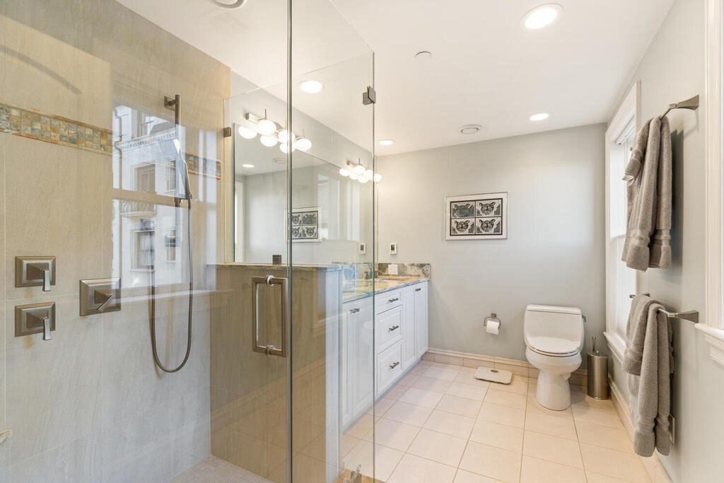 416 Commonwealth Avenue, Unit 401 Boston, MA 02215 - Photo 7 of 16