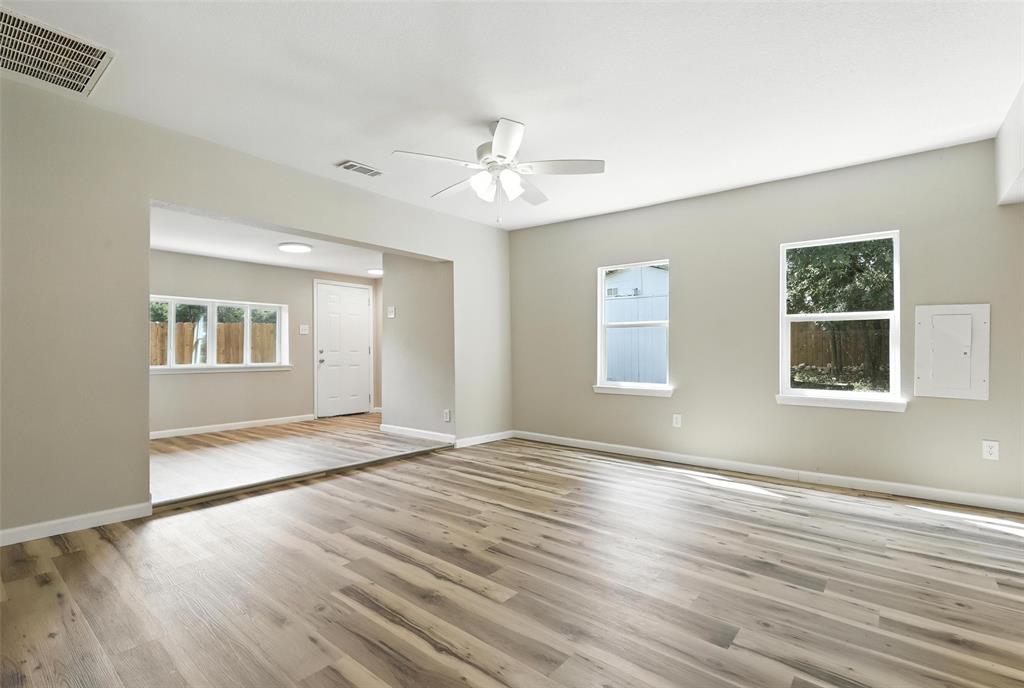 4911 Cimmaron Trail Rio Vista, TX 76093 - Photo 11 of 40