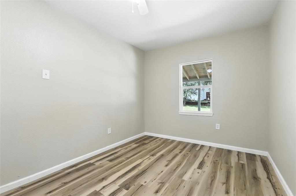 4911 Cimmaron Trail Rio Vista, TX 76093 - Photo 32 of 40