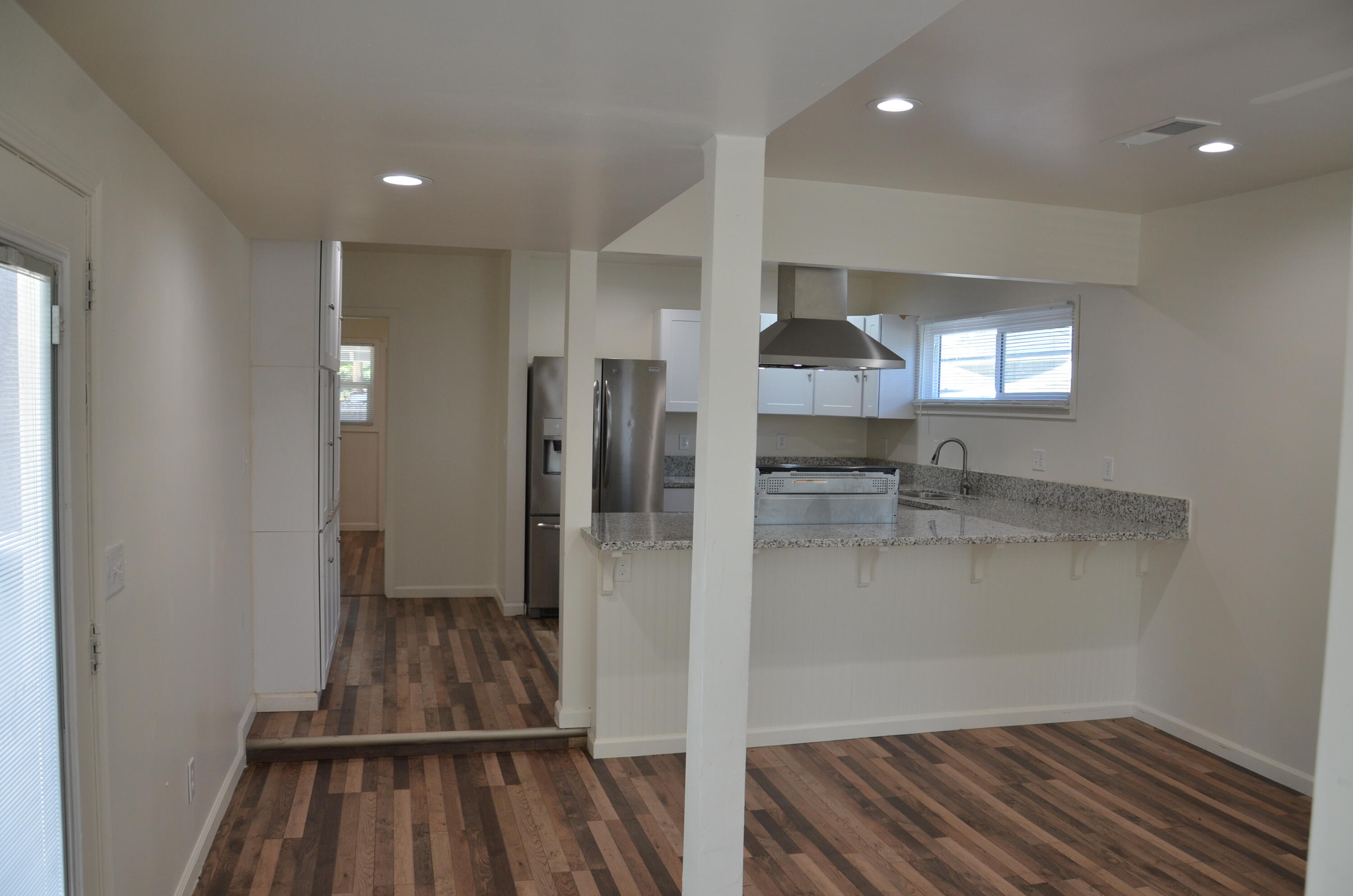 648 B Street Lemoore, CA 93245 - Photo 4 of 36
