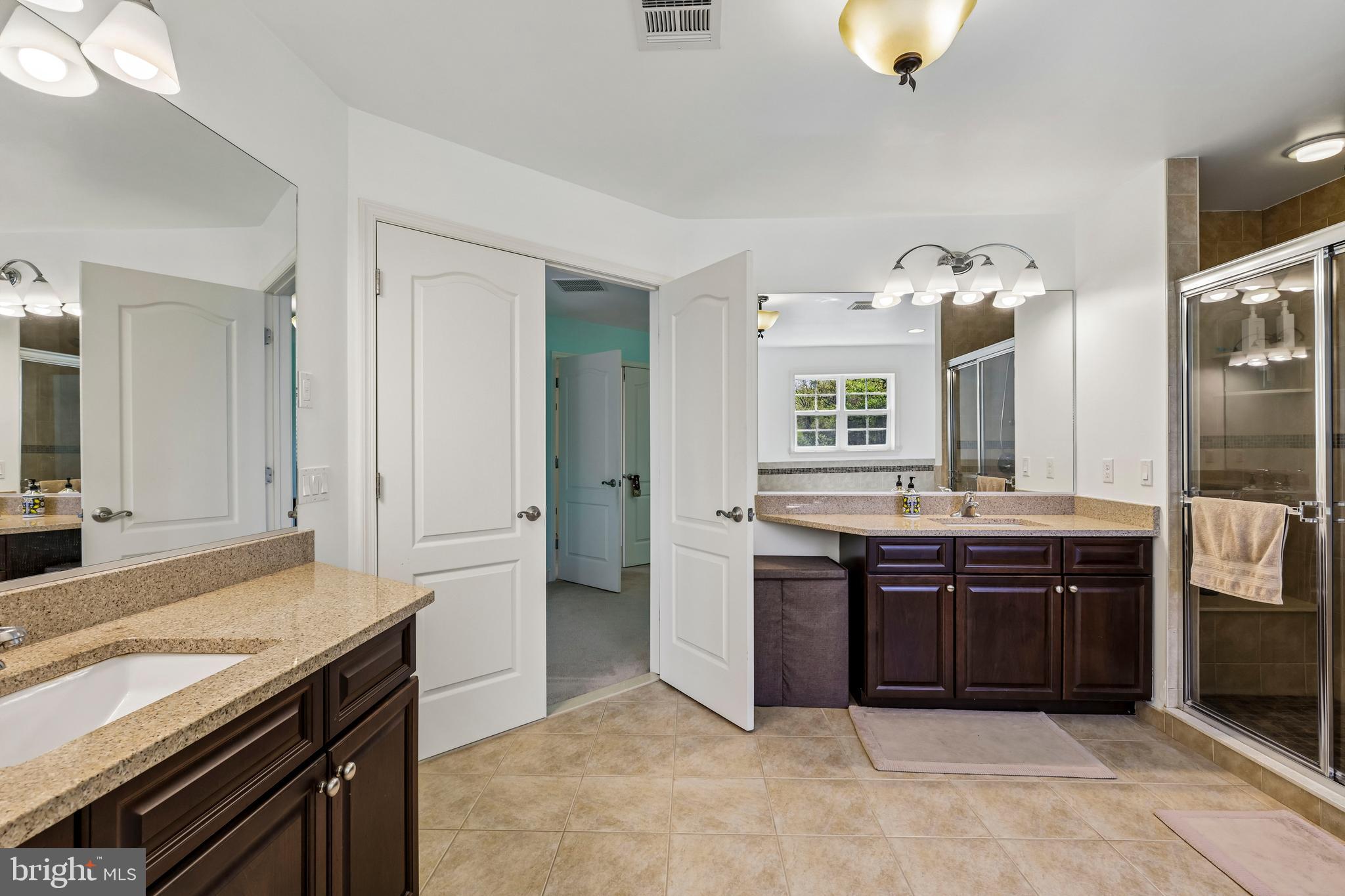 41 Emerald Road Robbinsville, NJ 08691 - Photo 35 of 69 a large kitchen with a stove and a sink