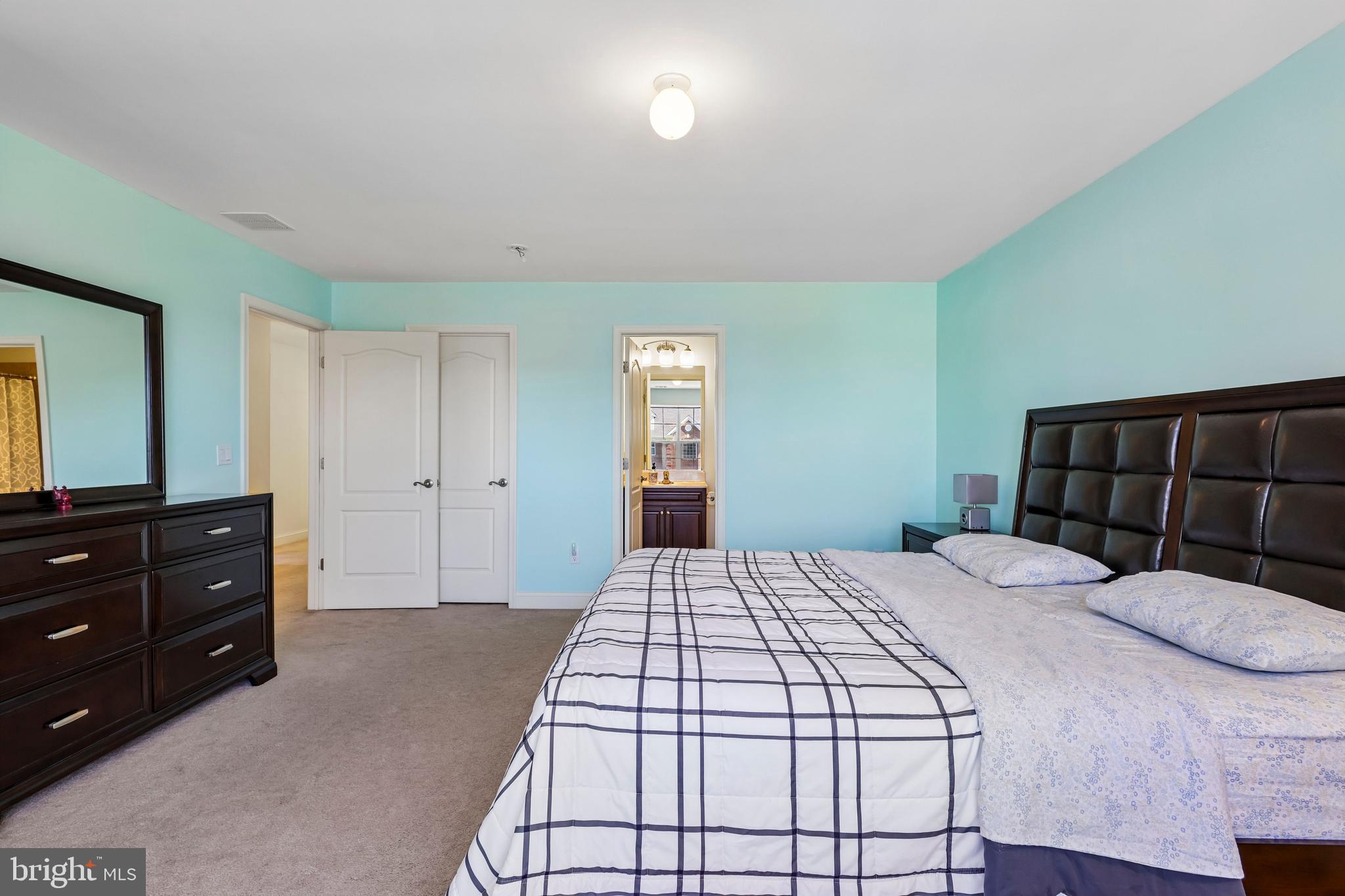 41 Emerald Road Robbinsville, NJ 08691 - Photo 47 of 69 a bedroom with a bed and a dresser