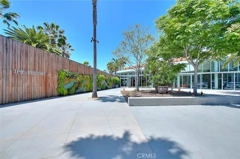 $1,395,000 | 13173 Pacific Promenade, Unit 203, Playa Vista, CA 90094