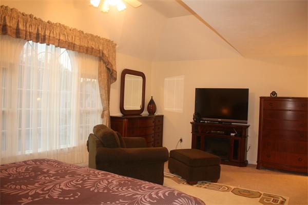 4 Aspen Road Shrewsbury, MA 01545 - Photo 10 of 20 Gallery Image 10