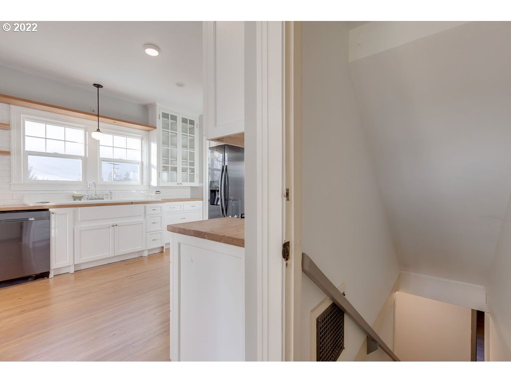 35567 Bella Rdg Loop Astoria, OR 97103 - Photo 17 of 22