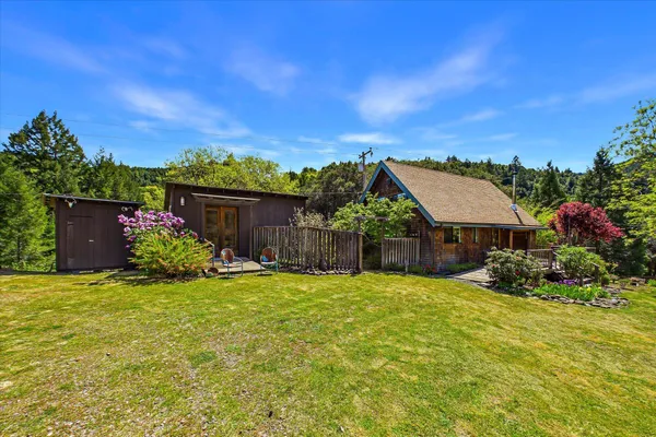 $613,000 | 303 Hungry Gulch Road, Whitethorn, CA 95589