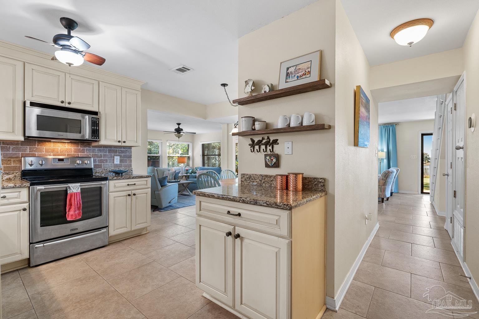 15017 Innerarity Point Road Pensacola, FL 32507 - Photo 21 of 72 Gallery Image 21