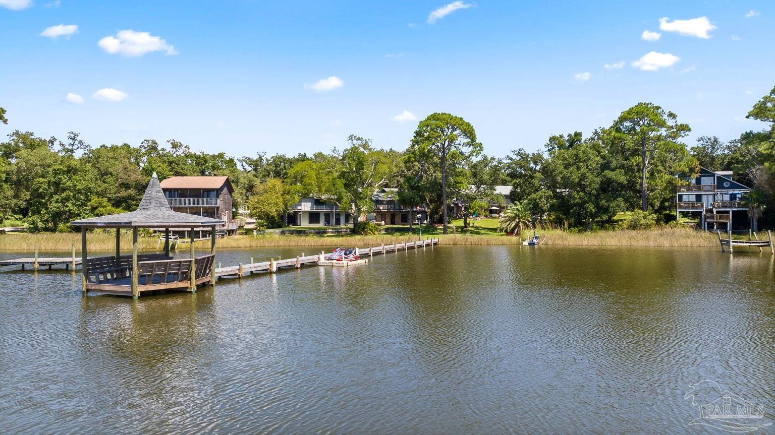 15017 Innerarity Point Road Pensacola, FL 32507 - Photo 5 of 72 Gallery Image 5