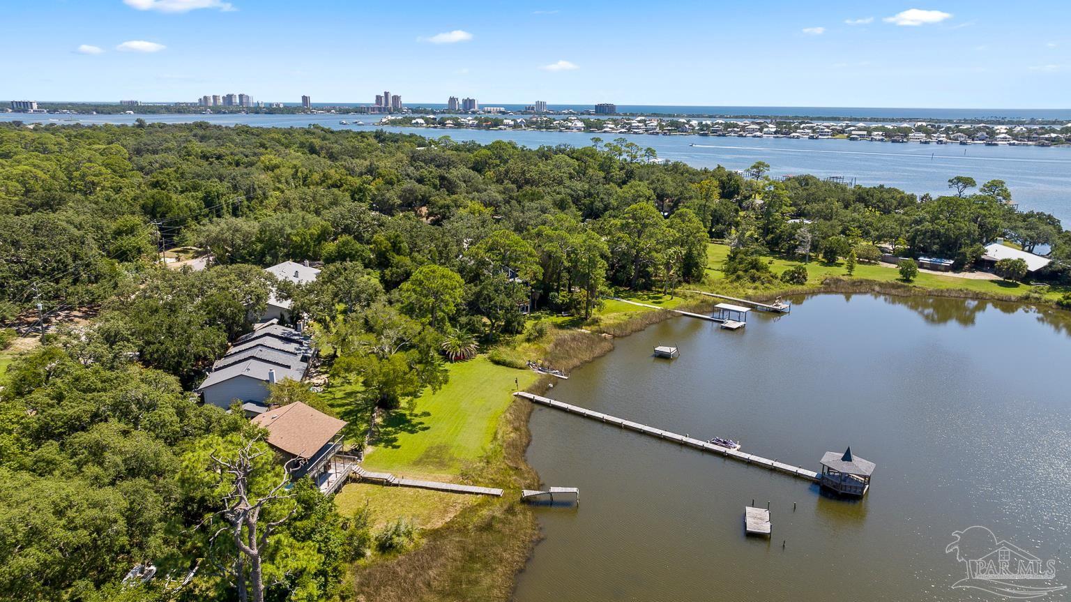 15017 Innerarity Point Road Pensacola, FL 32507 - Photo 8 of 72 Gallery Image 8