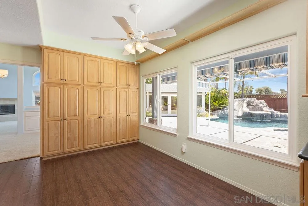 2260 Ritter Place Escondido, CA 92029 - Photo 9 of 25 Gallery Image 9
