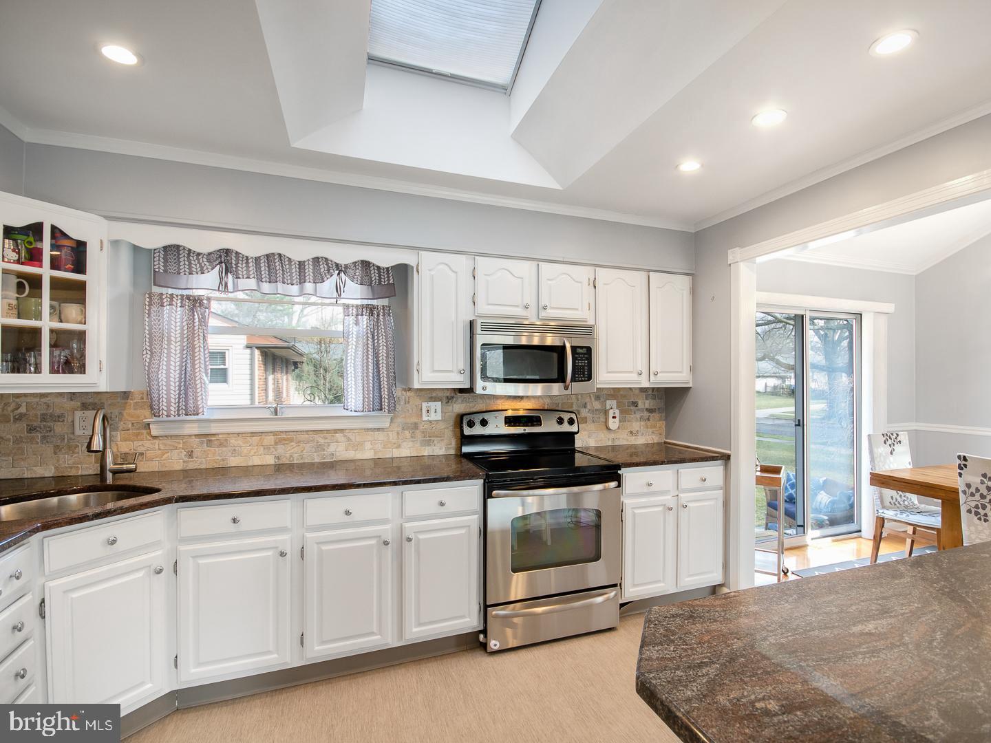 1119 Cooperskill Road Cherry Hill, NJ 08034 - Photo 12 of 36 kitchen