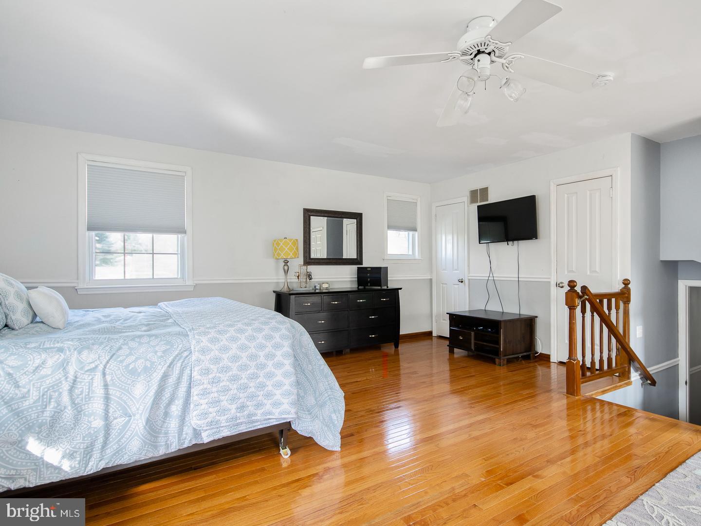 1119 Cooperskill Road Cherry Hill, NJ 08034 - Photo 18 of 36 Master bedroom