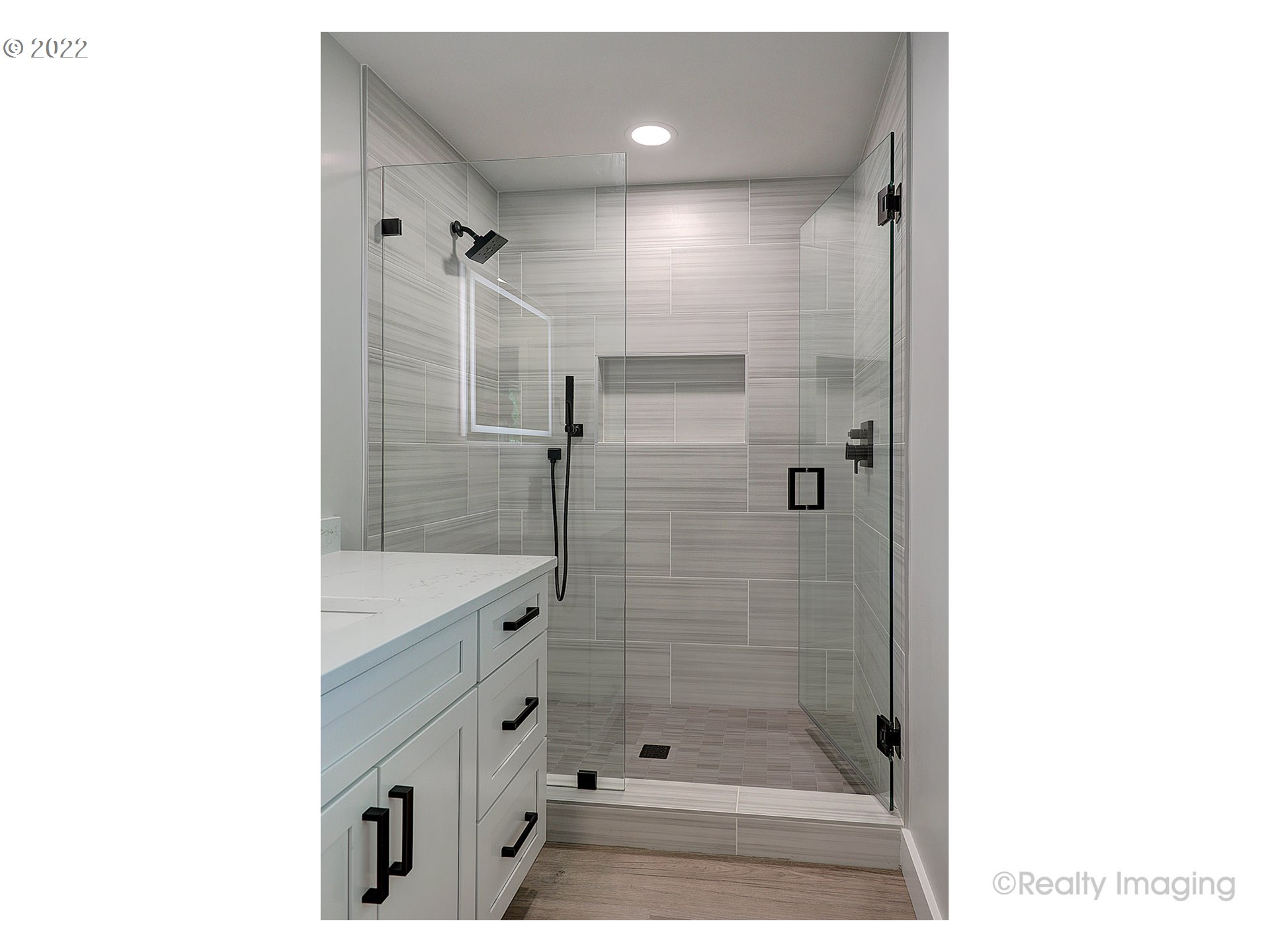 11875 Southwest Ridgeview Terrace Beaverton, OR 97008 - Photo 18 of 32 Bedroom, Owner's Suite