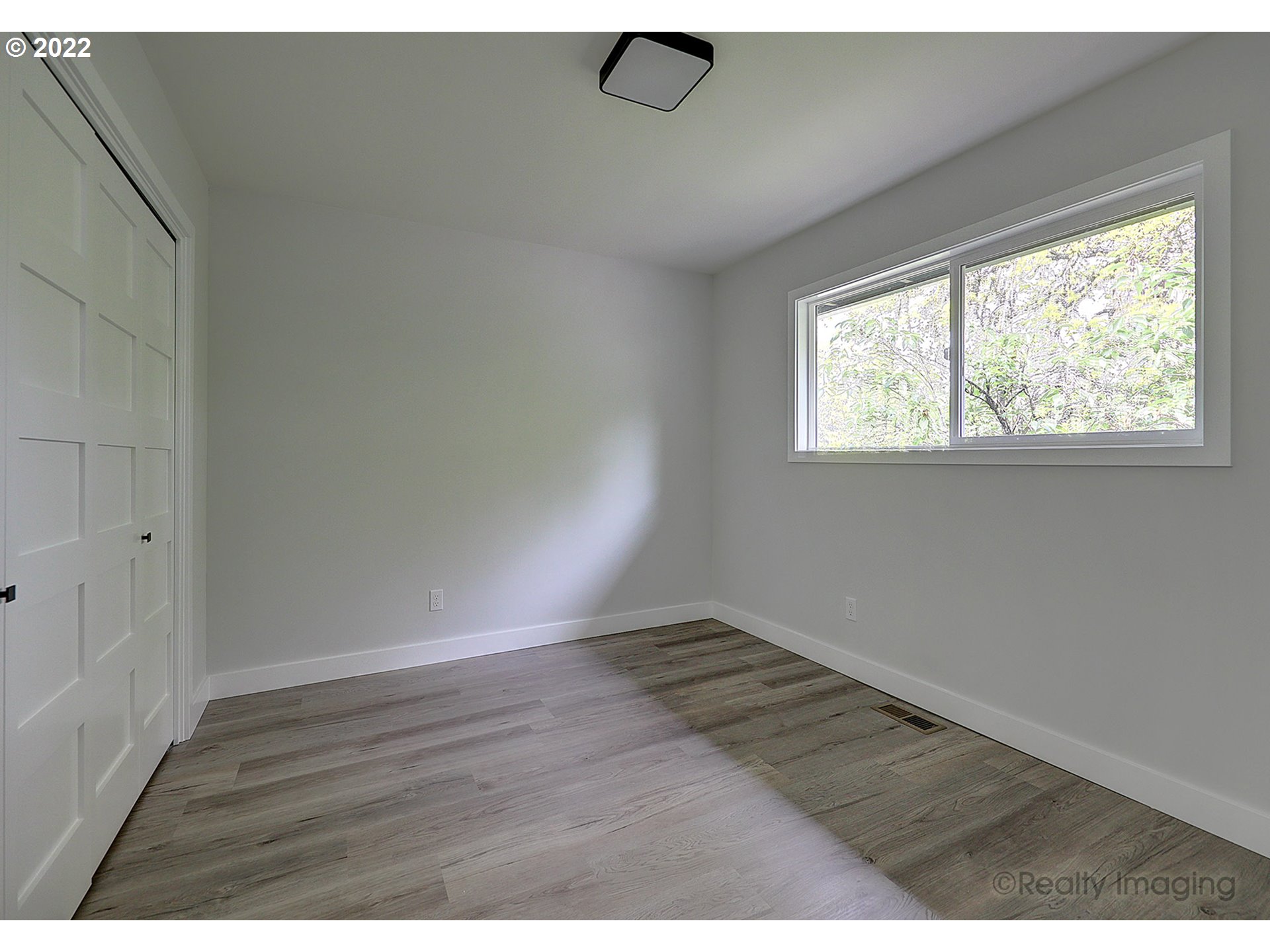 11875 Southwest Ridgeview Terrace Beaverton, OR 97008 - Photo 19 of 32 Bedroom
