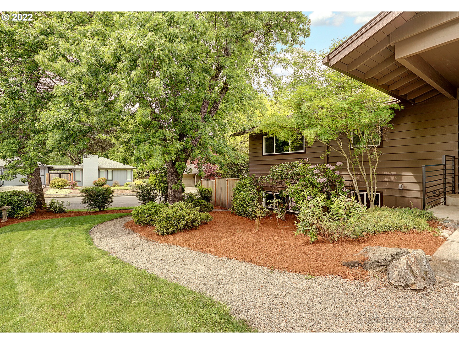 11875 Southwest Ridgeview Terrace Beaverton, OR 97008 - Photo 3 of 32 Exterior