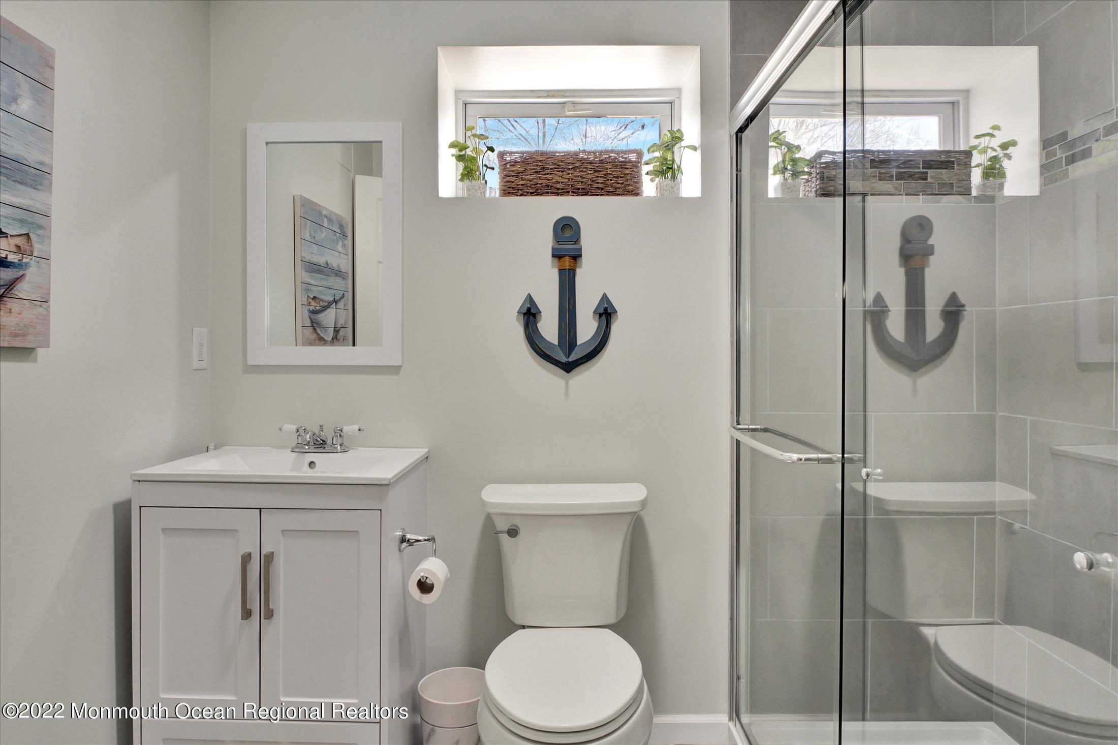 221 Sextant Road Manahawkin, NJ 08050 - Photo 13 of 23 Bathroom 1