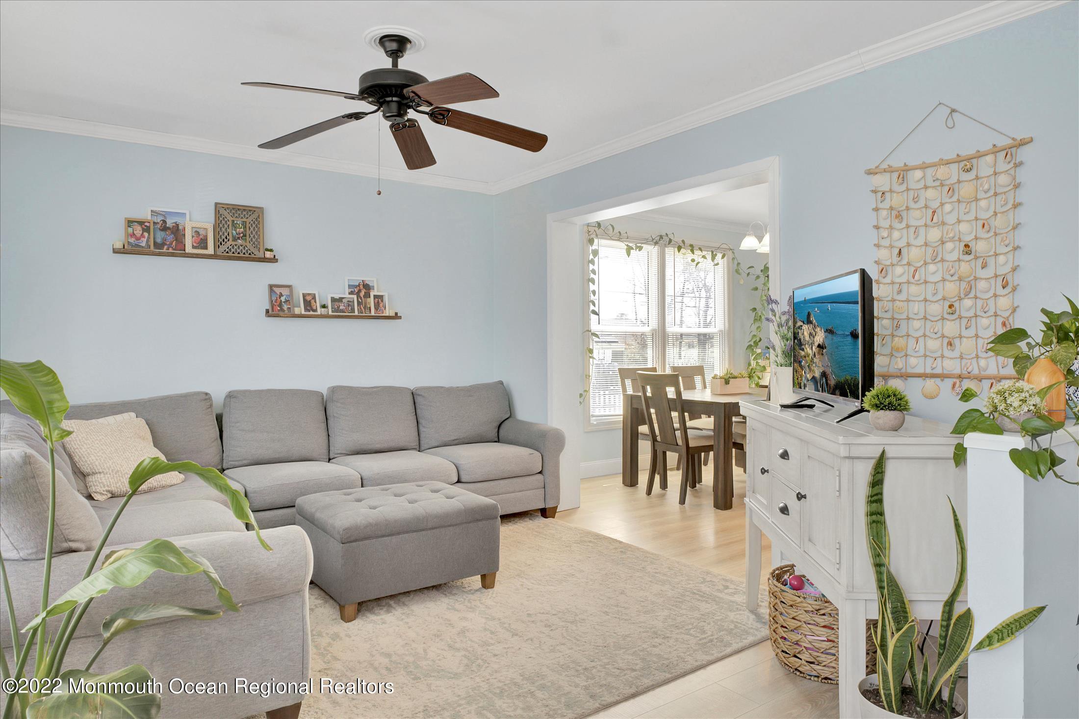 221 Sextant Road Manahawkin, NJ 08050 - Photo 5 of 23 Living Room2