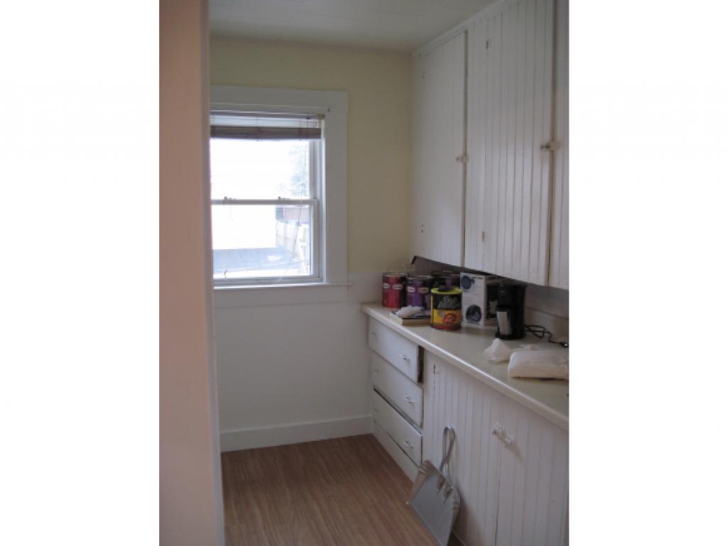 127-1 Tarrytown Road Manchester, NH 03109 - Photo 4 of 4