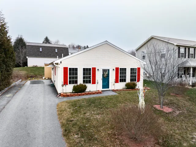 $299,000 | 39 Whisper Drive, Bangor, ME 04401