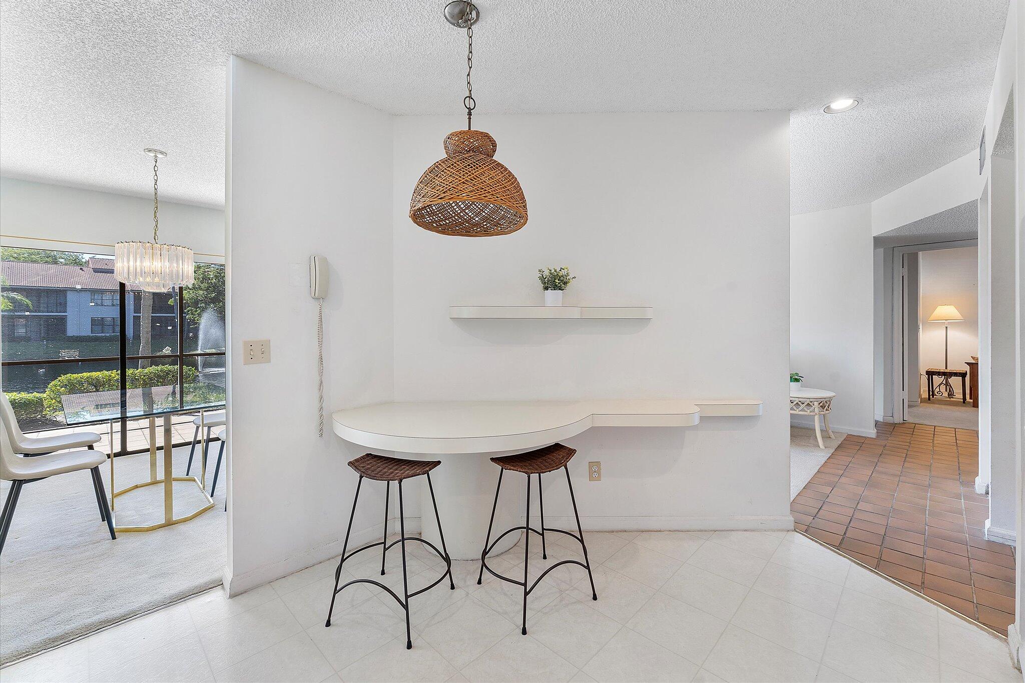 5581 Coach House Circle, Unit B Boca Raton, FL 33486 - Photo 13 of 35 13-5581 Coach House Circle Unit B_013