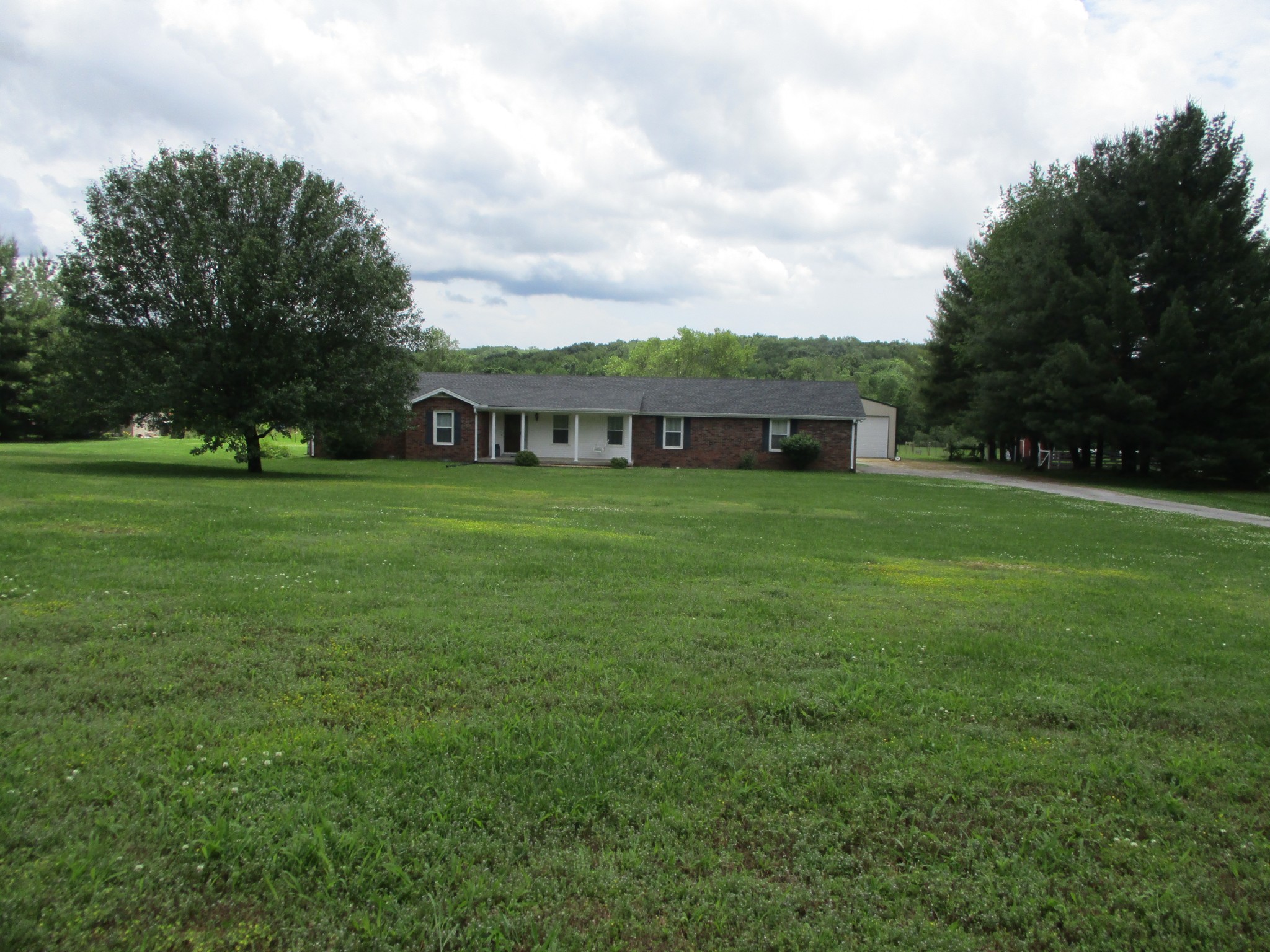 6206 Hickory Ridge Road Lebanon, TN 37090 - Photo 8 of 28 a view of a house with a big yard