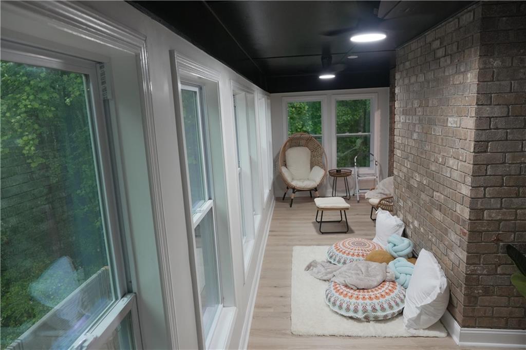 330 Ivy Trail Hartwell, GA 30643 - Photo 29 of 34 a living room with furniture and a window
