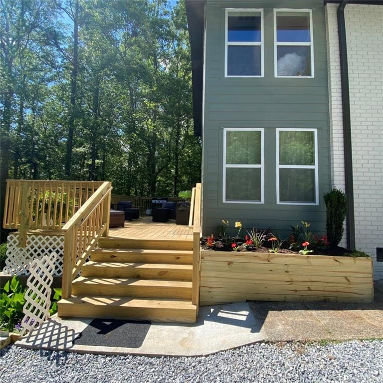 330 Ivy Trail Hartwell, GA 30643 - Photo 3 of 34 a view of outdoor space and yard