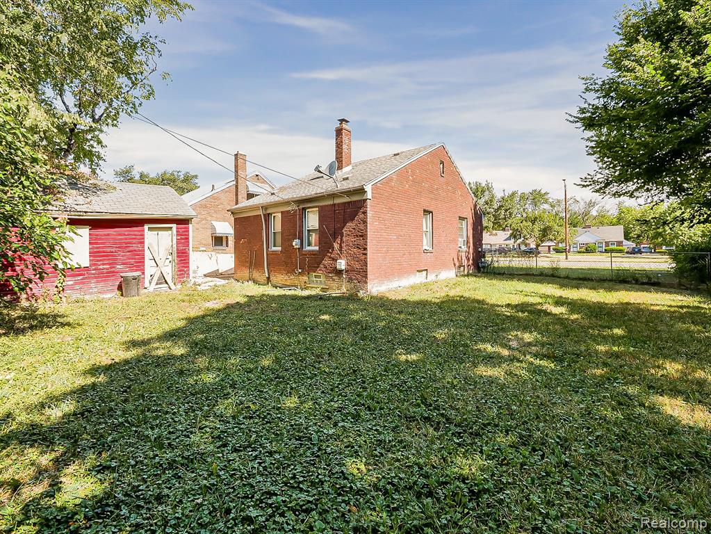 20040 Moross Road Detroit, MI 48224 - Photo 4 of 7 Gallery Image 4