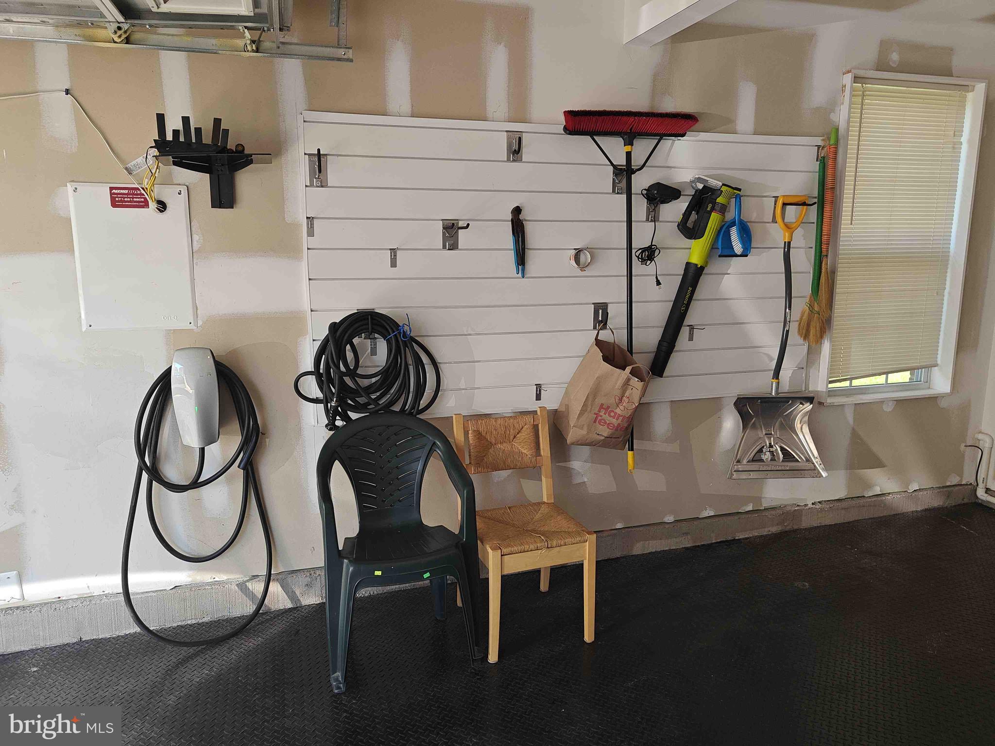 22551 Cambridgeport Square Ashburn, VA 20148 - Photo 45 of 49 a view of a room with gym equipment