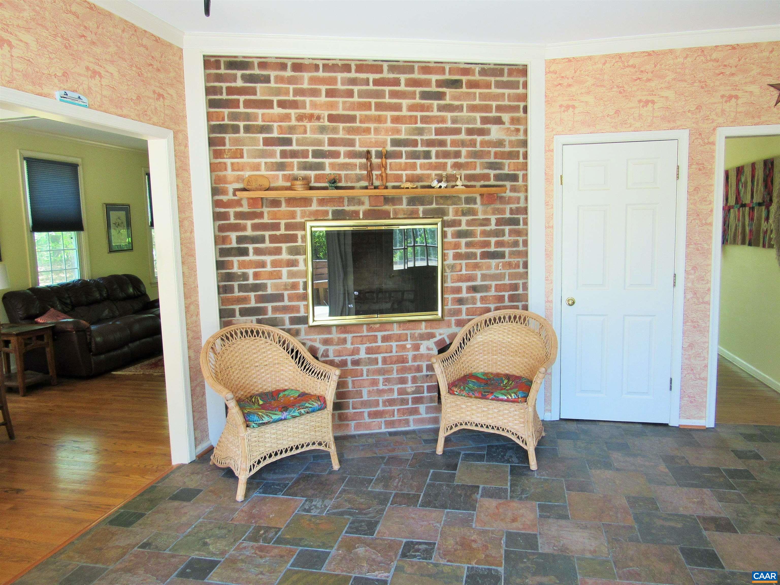 271 East Monitor Road Amherst, VA 24521 - Photo 16 of 38 Gallery Image 16