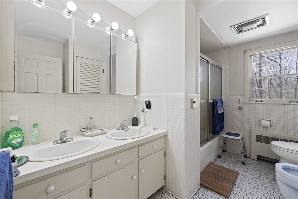 108 Bay State Road Rehoboth, MA 02769 - Photo 25 of 41 Gallery Image 25