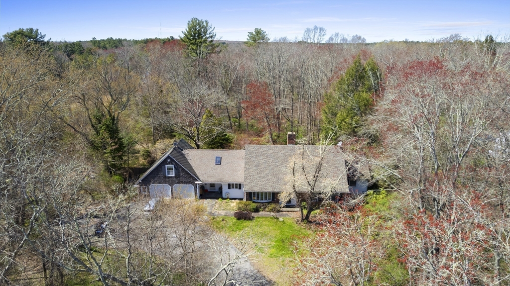 108 Bay State Road Rehoboth, MA 02769 - Photo 4 of 41 Gallery Image 4