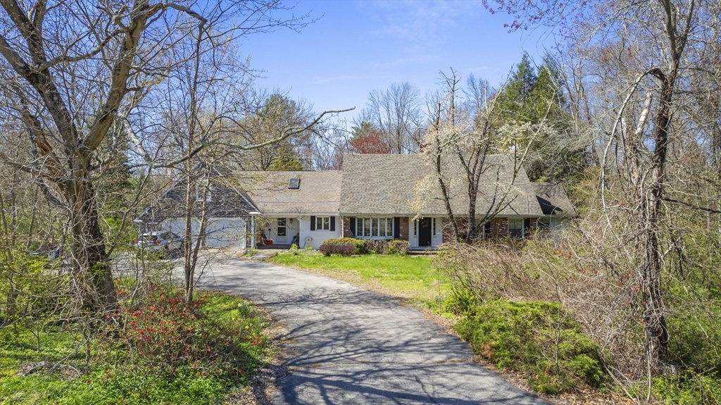 108 Bay State Road Rehoboth, MA 02769 - Photo 5 of 41 Gallery Image 5