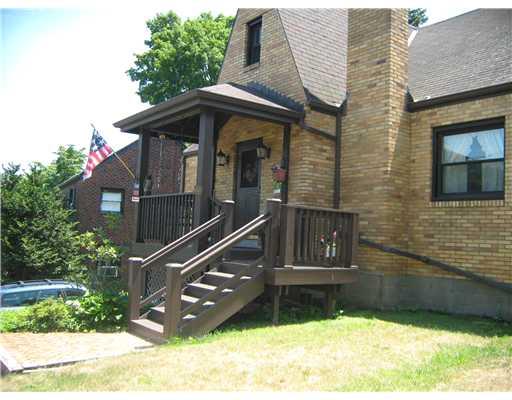 326 Hawthorne Road Pittsburgh, PA 15209 - Photo 16 of 18 Exterior Front.