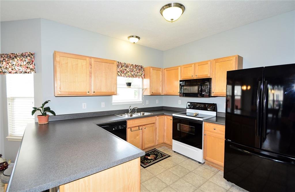 12818 Redskins Avenue Fishers, IN 46037 - Photo 17 of 40 Gallery Image 17