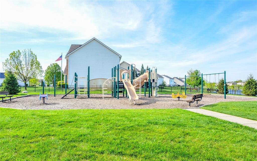 12818 Redskins Avenue Fishers, IN 46037 - Photo 38 of 40 Gallery Image 38