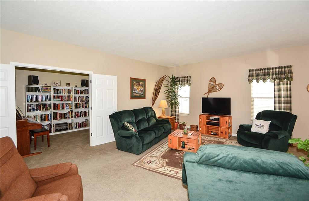 12818 Redskins Avenue Fishers, IN 46037 - Photo 5 of 40 Gallery Image 5