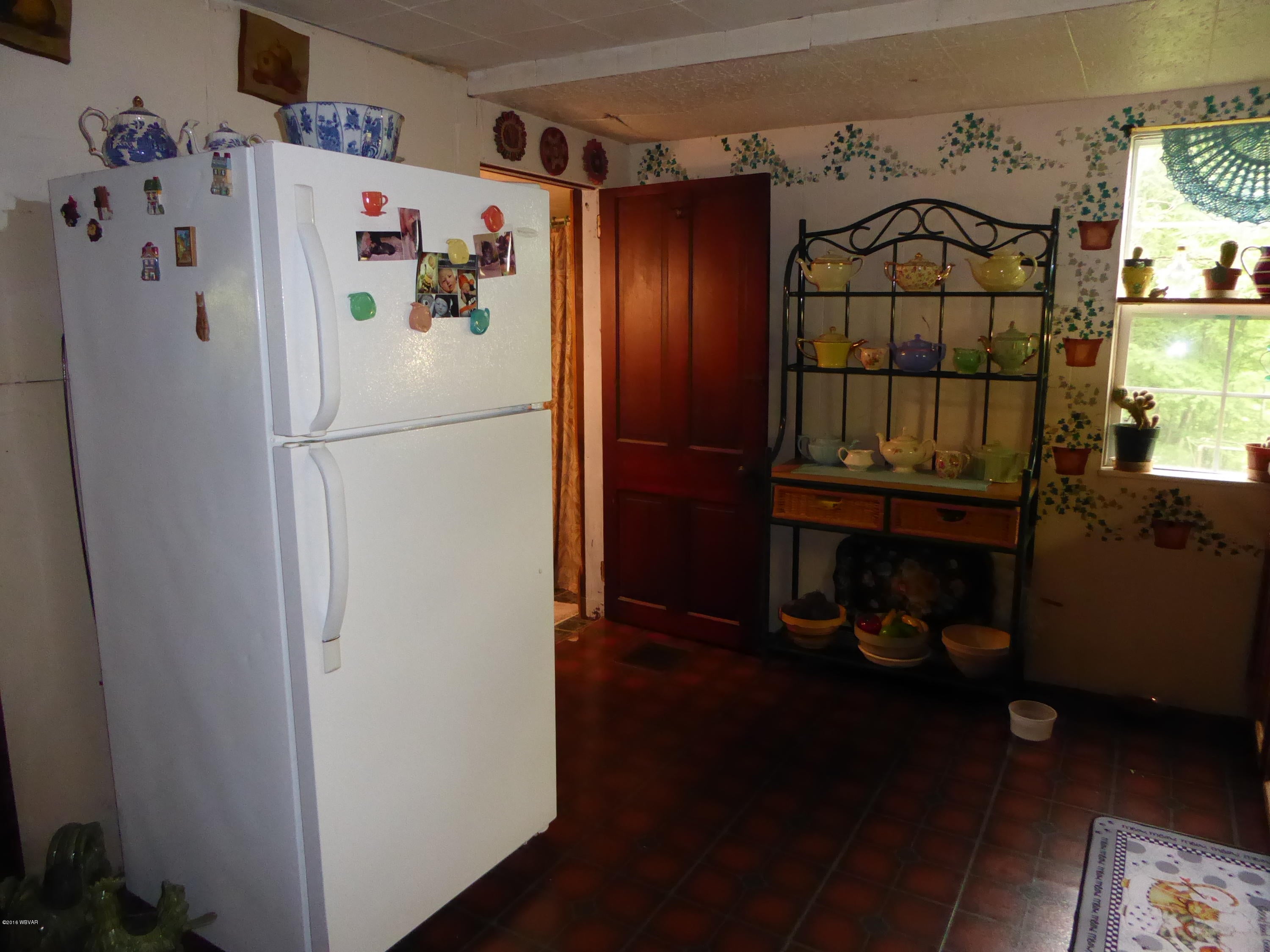 595 Turkey Path Road Linden, PA 17744 - Photo 5 of 15 Kitchen