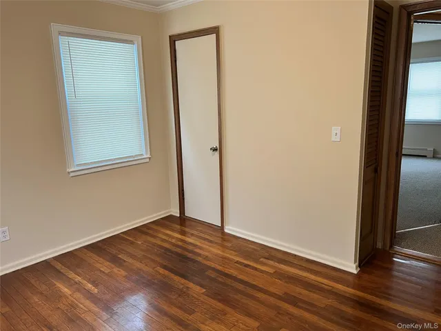 $2,600 | 223 Clay Pitts Road, East Northport, NY 11731