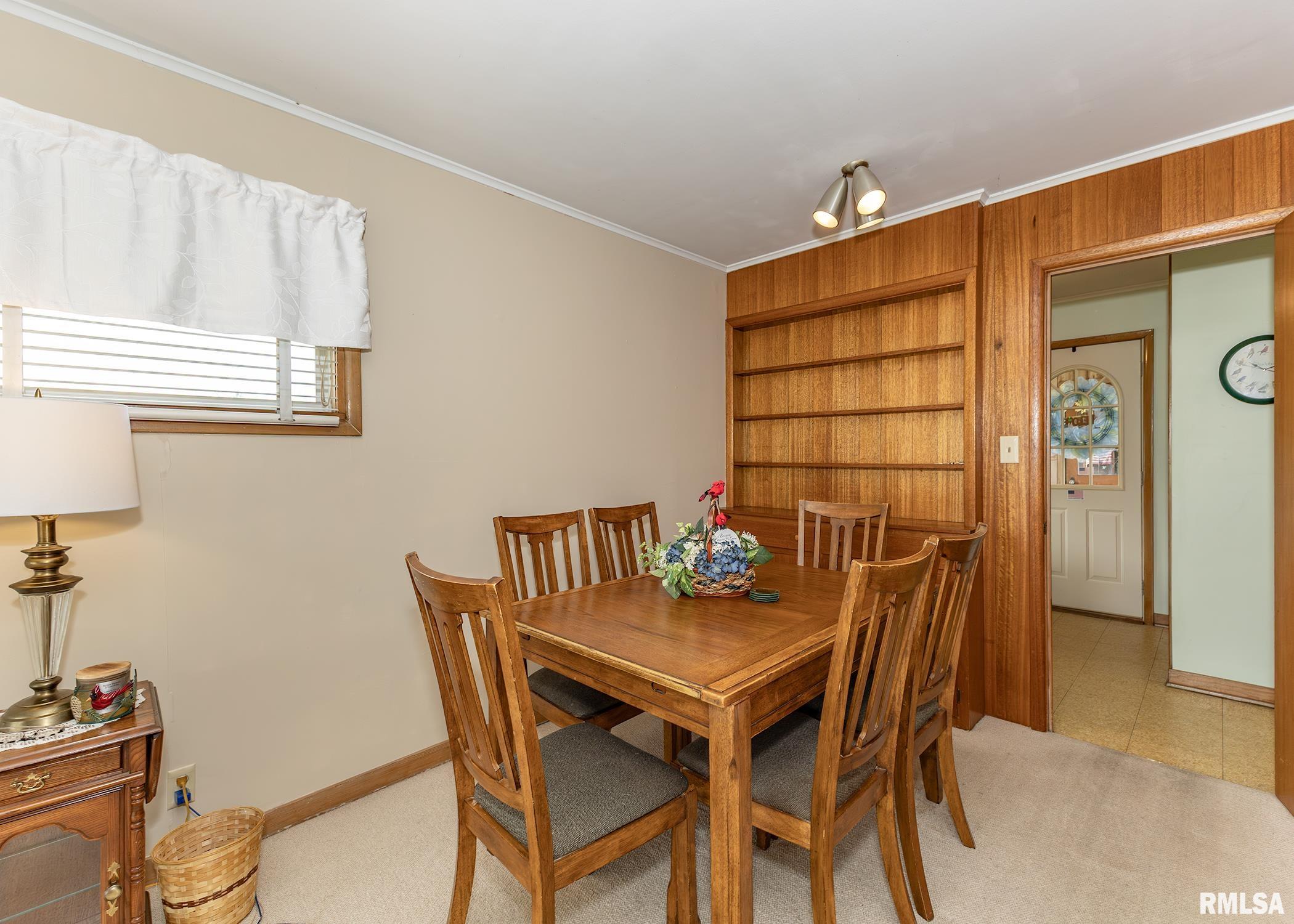 732 Argyle Court Clinton, IA 52732 - Photo 8 of 25