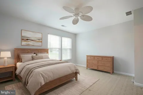 $385,000 | 206 Sloan Court, Wilmington, DE 19808